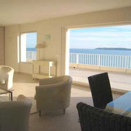 Unique Avec Terrasse Vue Mer Σαιντ-Μαξίμ