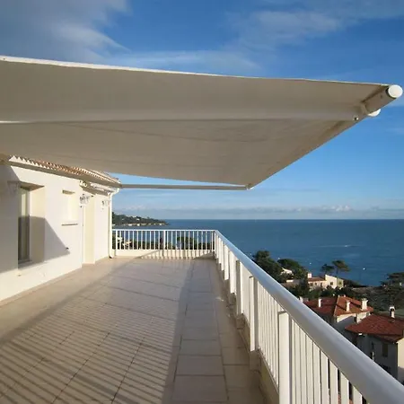 Unique Avec Terrasse Vue Mer Διαμέρισμα *